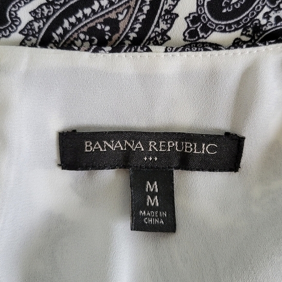 Banana Republic Paisley Tank Size Medium - Picture 3 of 4